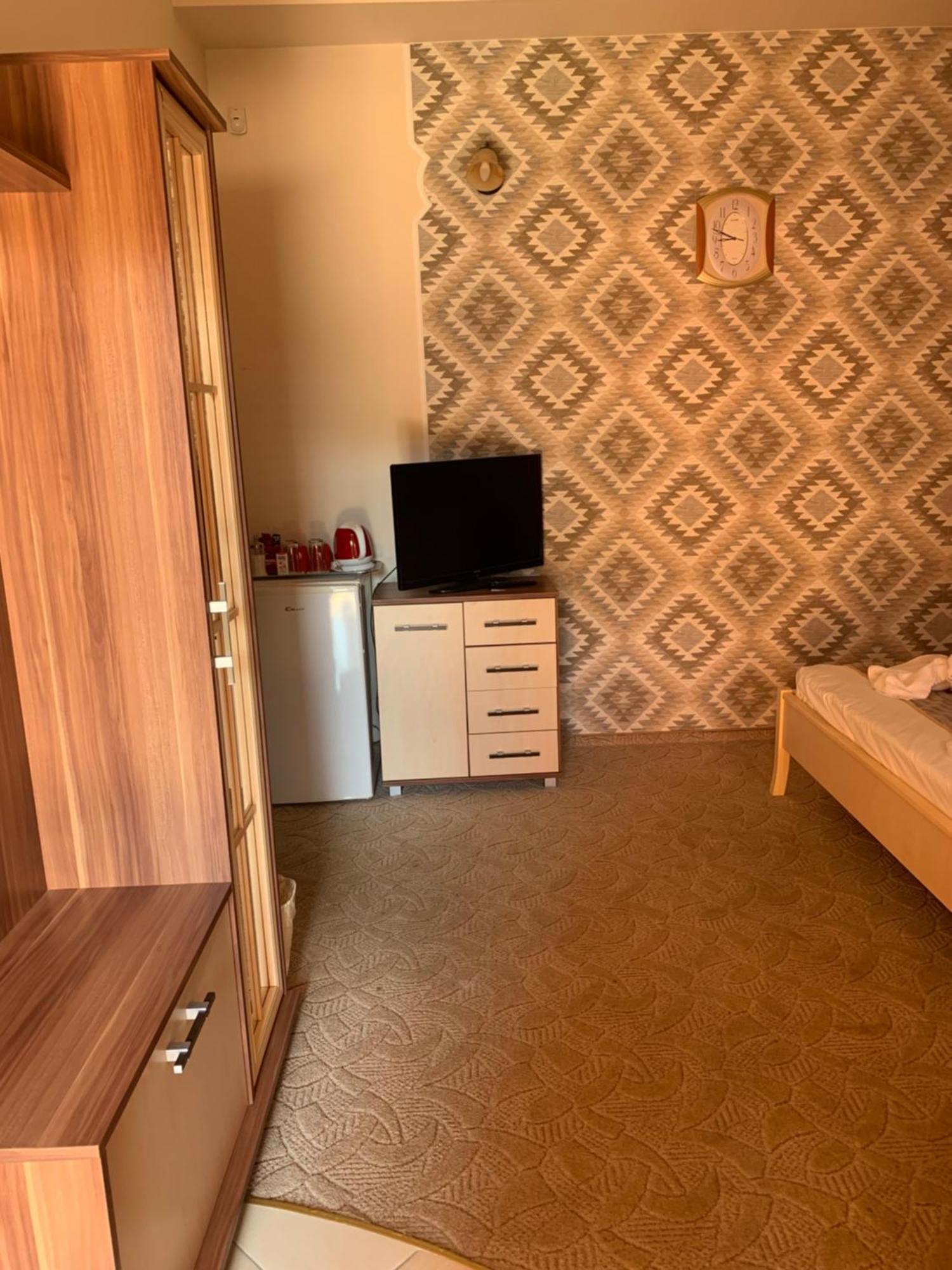 Szent István Wellness Panzió Makó Exterior foto